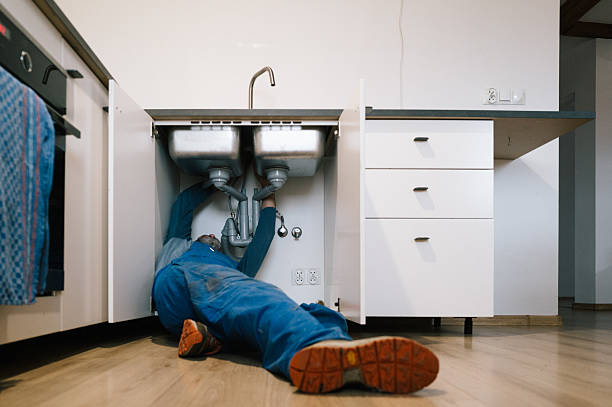 Professional Plumbing technician working in Leonia, NJ
